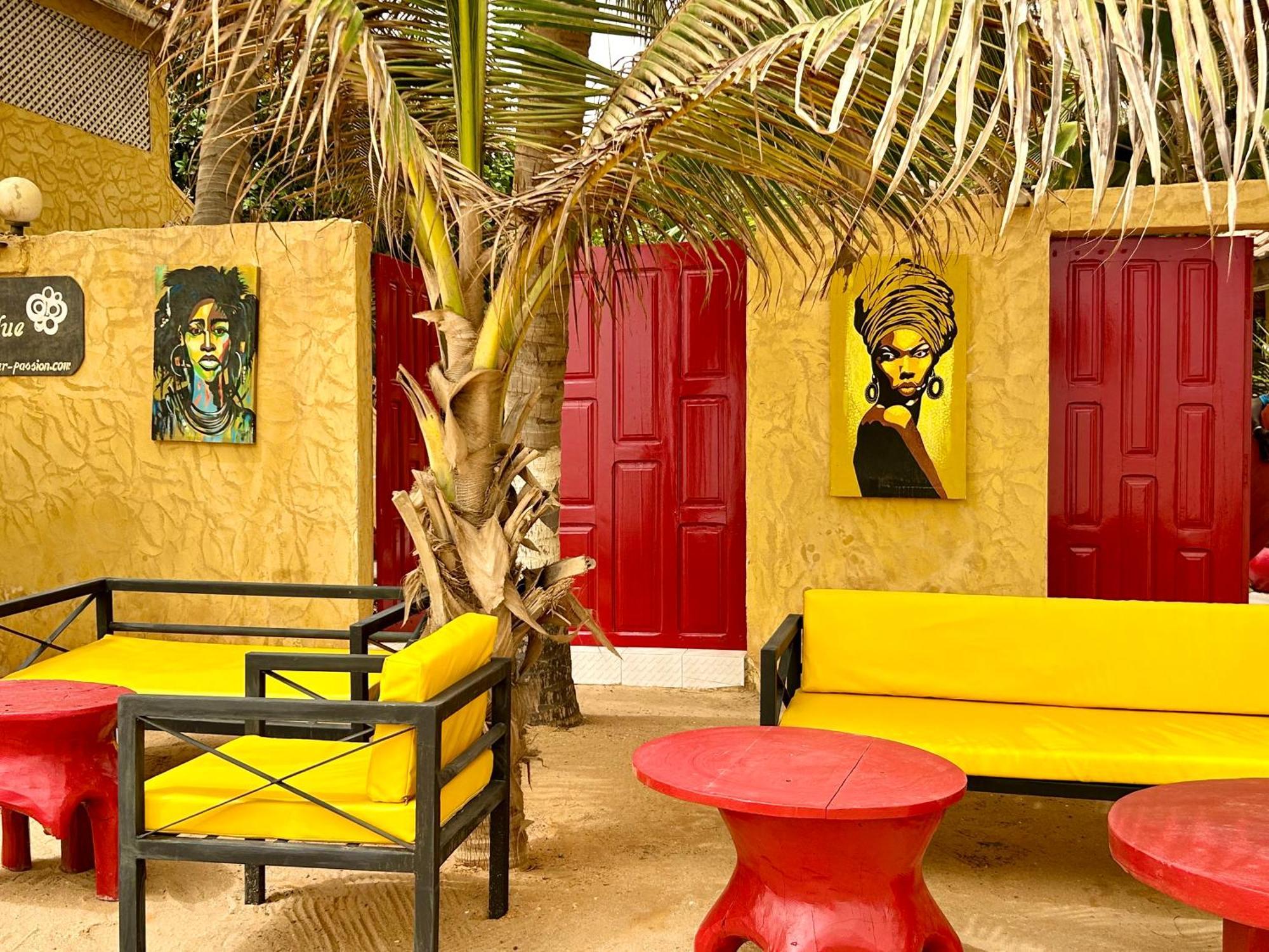 Maison Couleur Passion Nianing Exteriér fotografie